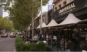 Hoons rampant on Lygon St