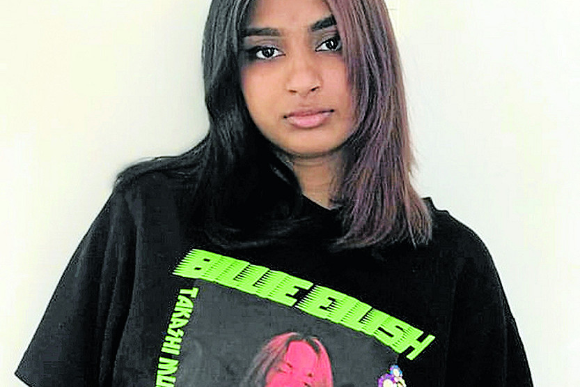 Missing teenager last seen in Parkville