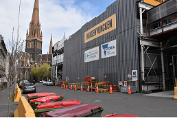 Building industry at a flashpoint