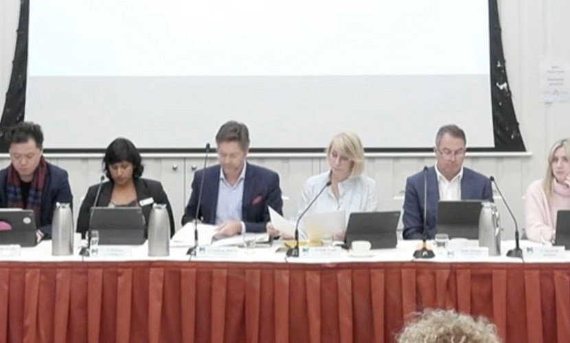 Council meets in Parkville