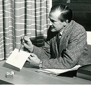 Oscar Oesar: man of mystery