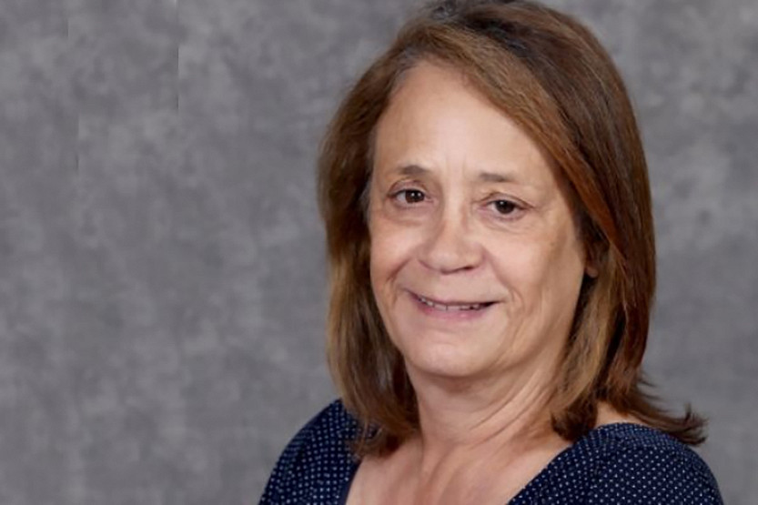 School community mourns passing of beloved Carlton principal 