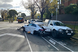 Alleged stolen car crashes in Parkville