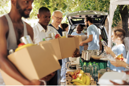 Where you can access community food initiatives in the City of Melbourne