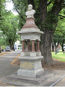 Memorial drinking fountains