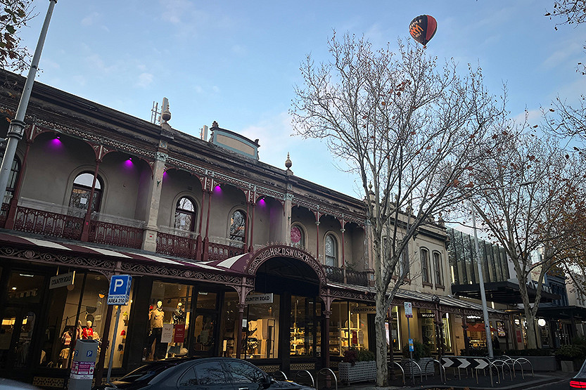 Extend free trams to Carlton
