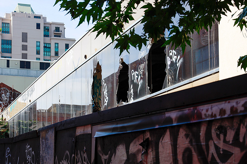 Lord Mayor pushes crackdown on Melbourne’s derelict buildings