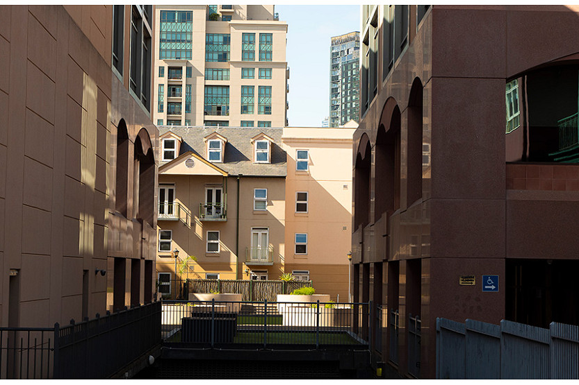 61-East-Melbourne-Rentals-1.jpg